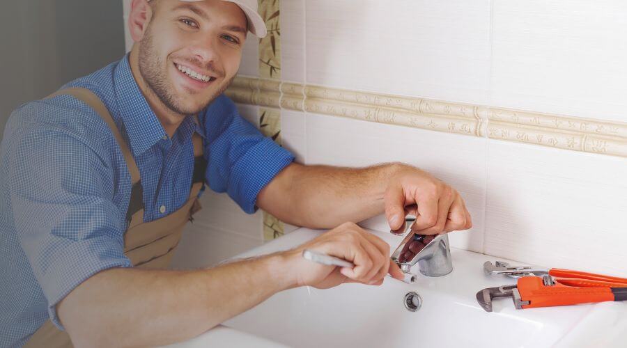 Faucet cartridge replacement in Garden City, KS